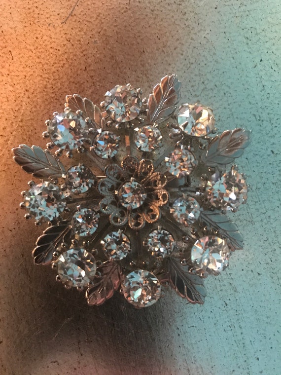 Vintage Rhinestone Brooch. Rhinestone and Silver Brooch. Rhinestone Flower Brooch.