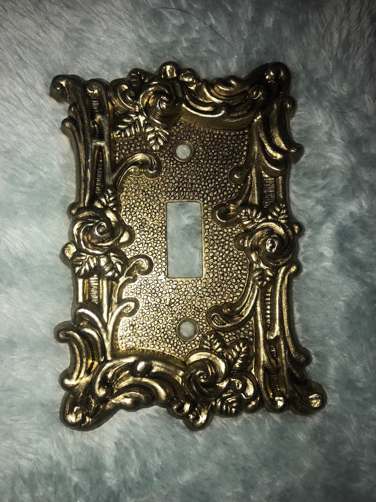 Vintage Metal Switch Plate. Vintage Light Switch Cover. Gold Floral