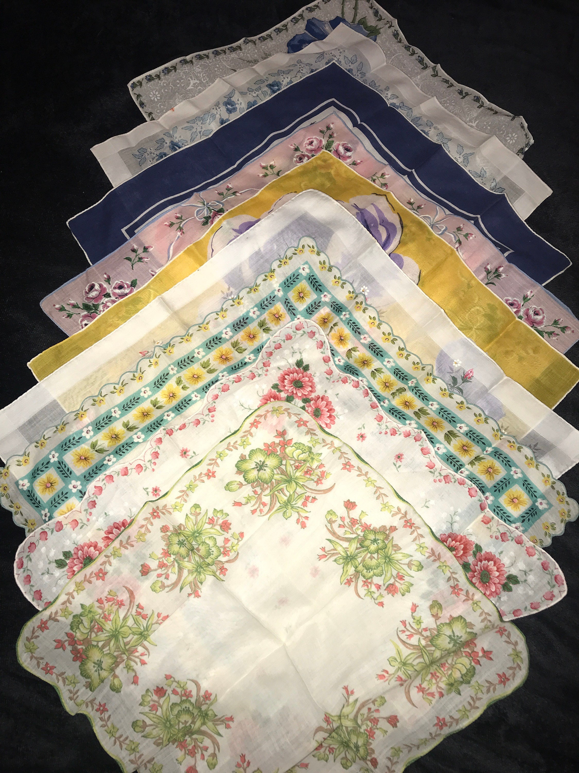 Vintage Flower Handkerchief. Flower Hankie. Flower Handkerchief