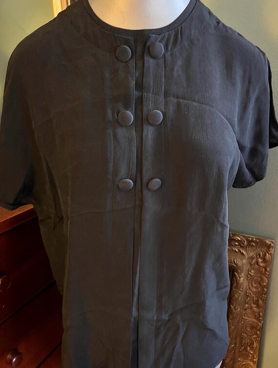 Vintage 90’s Black Silk Shirt. Beautiful Shirt, Size Medium
