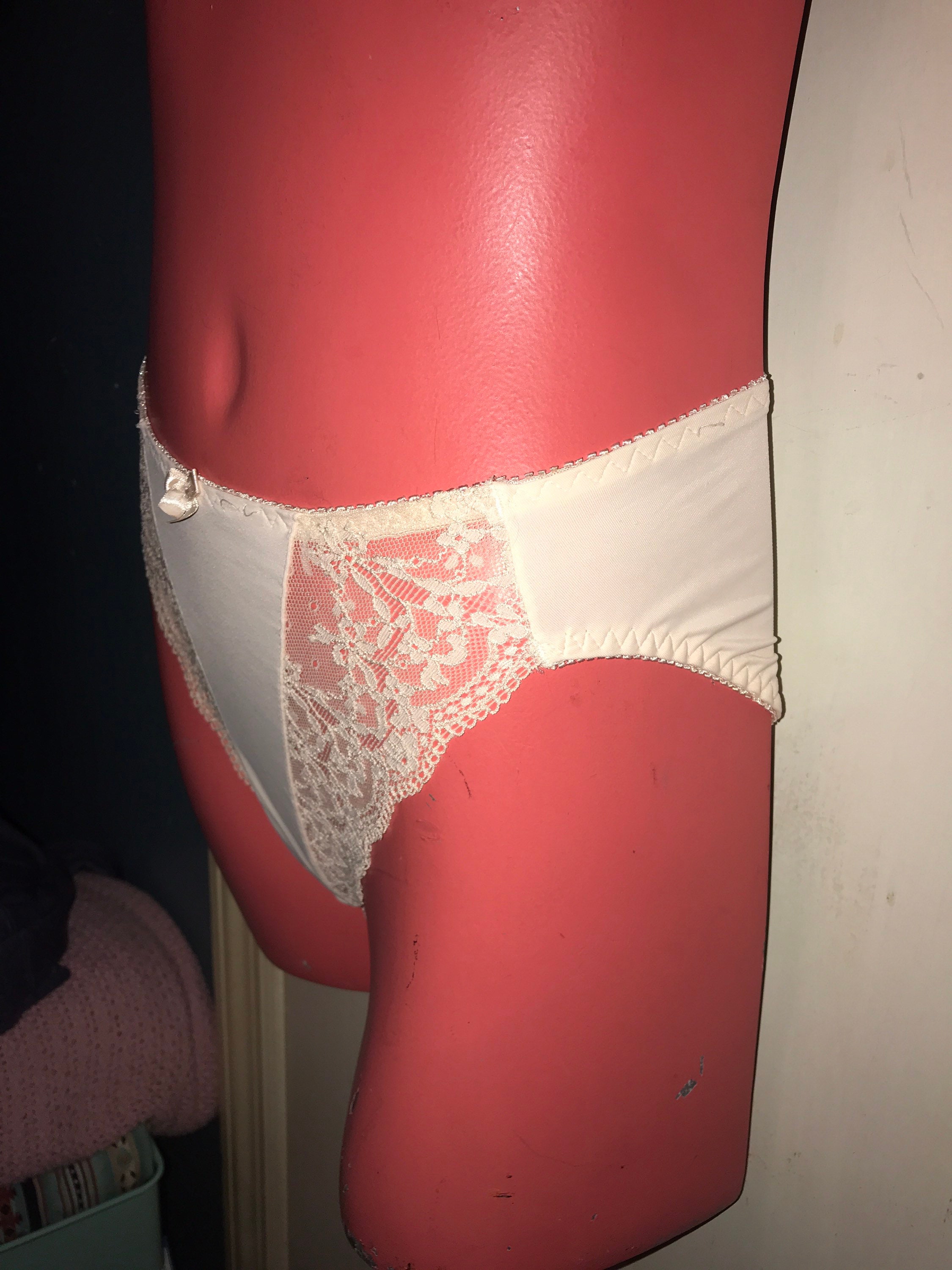 Vintage Beige Panties. 1980’s Panties With Lace. Unbranded