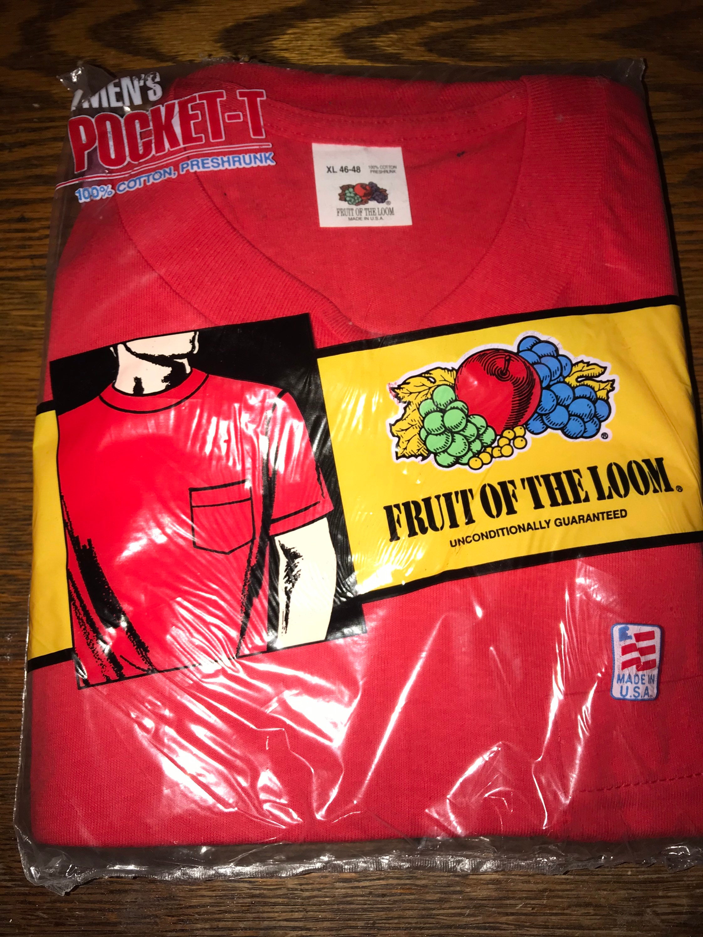 fruit of the loom pocket tees xl