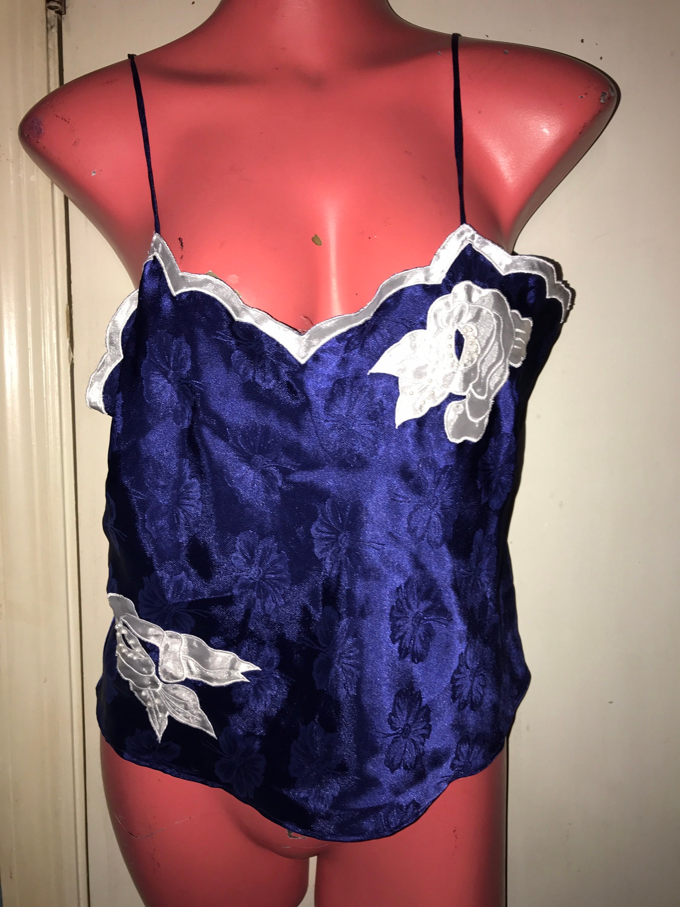 Victoria Secret Crop Camisole Cami Tank Top XS Navy Blue Floral Daisy Lace  New