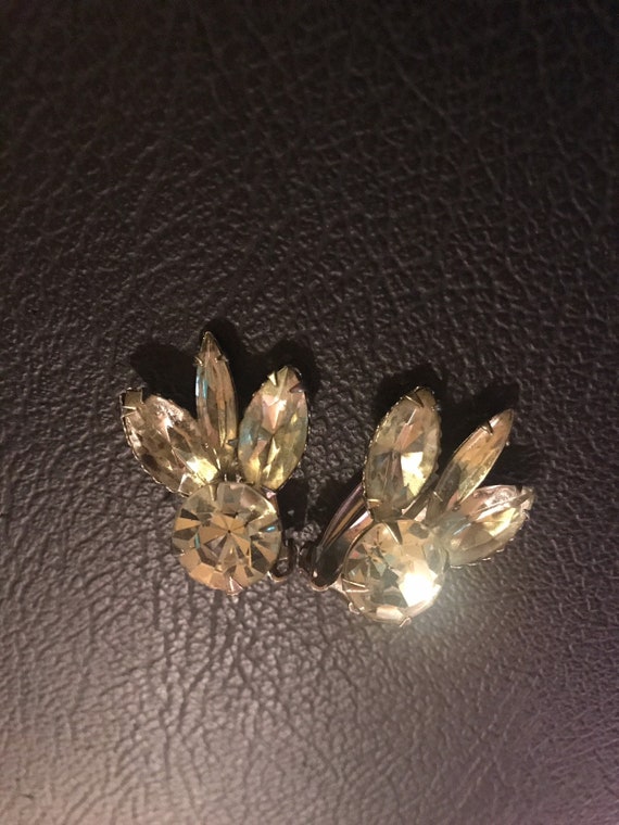 Vintage Gorgeous Rhinestone Clip Earrings. Sparkle Rhinestone Pink Green Clip On Earrings. Wedding. Prom. Evening Wear