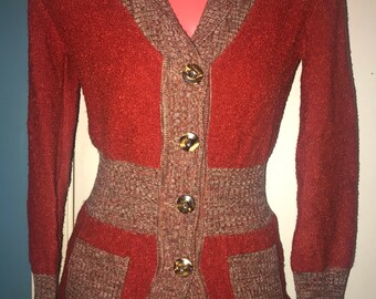 Vintage 60's Beewesr Cardigan Sweater. Beewesr Thin Cardigan Sweater. Burnt Orange Tone Cardigan Sweater. Size Medium