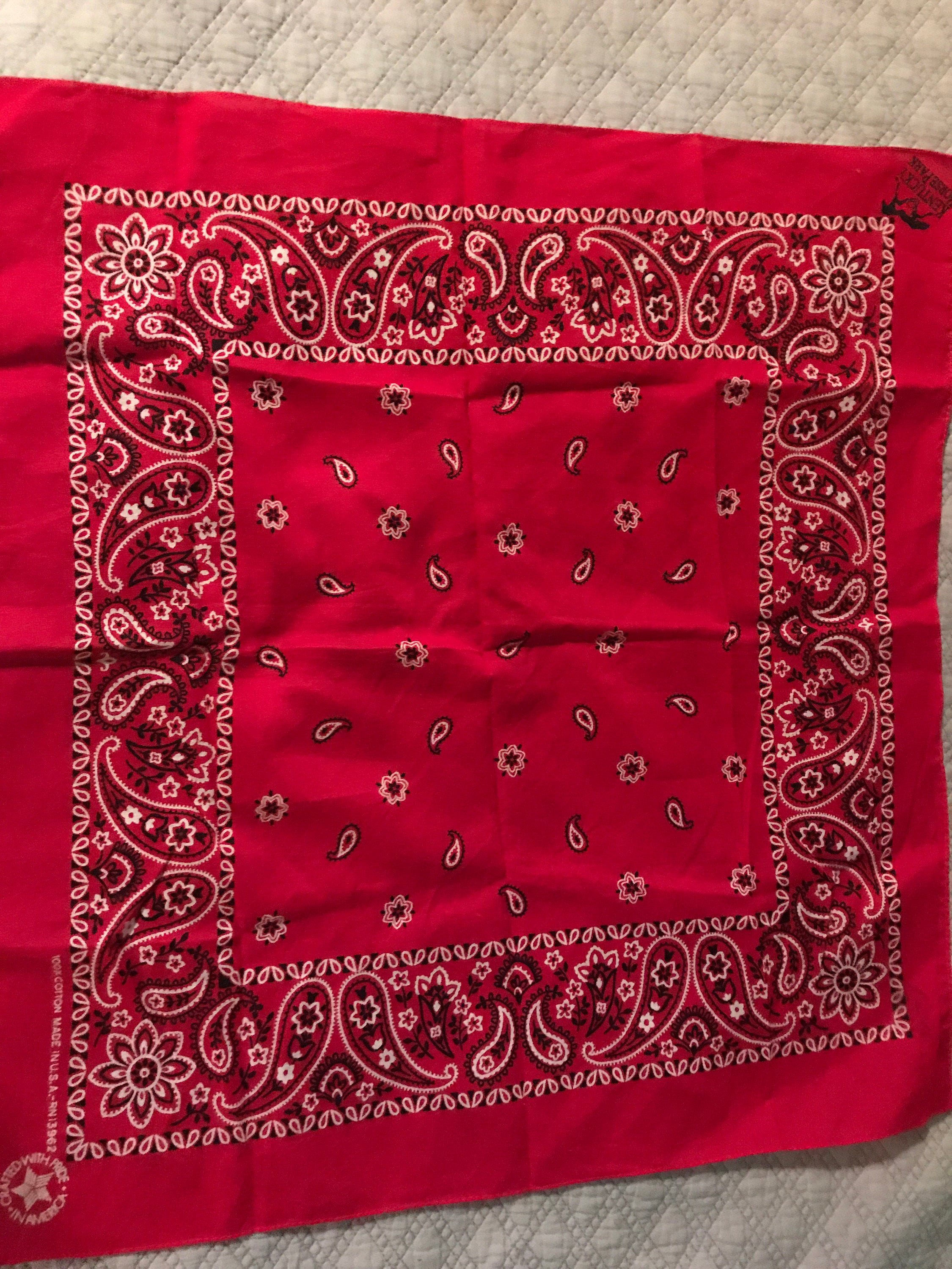 Vintage Red Bandana. Kentucky Red Bandana. Vintage Fast Color Bandana