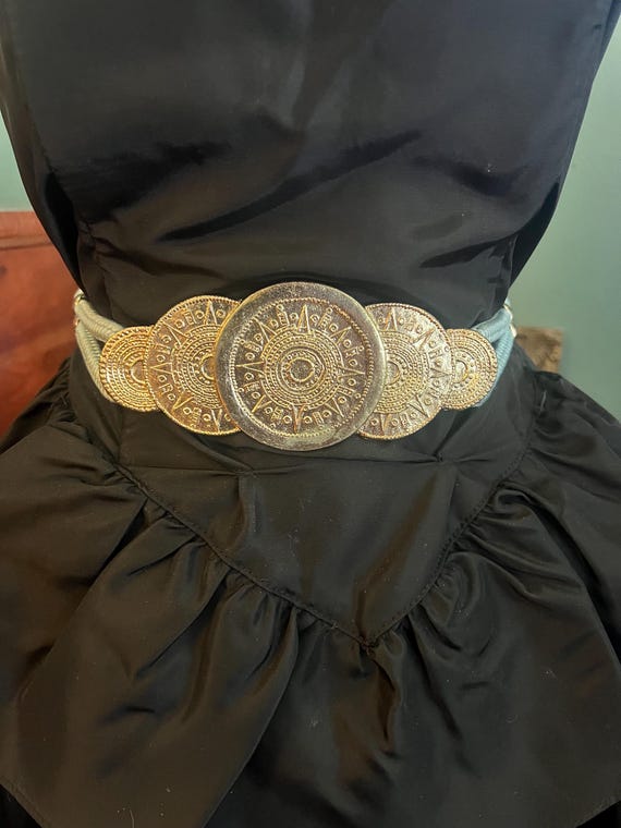 Vintage Gold Medallion Belt Buckle on Rope Belt