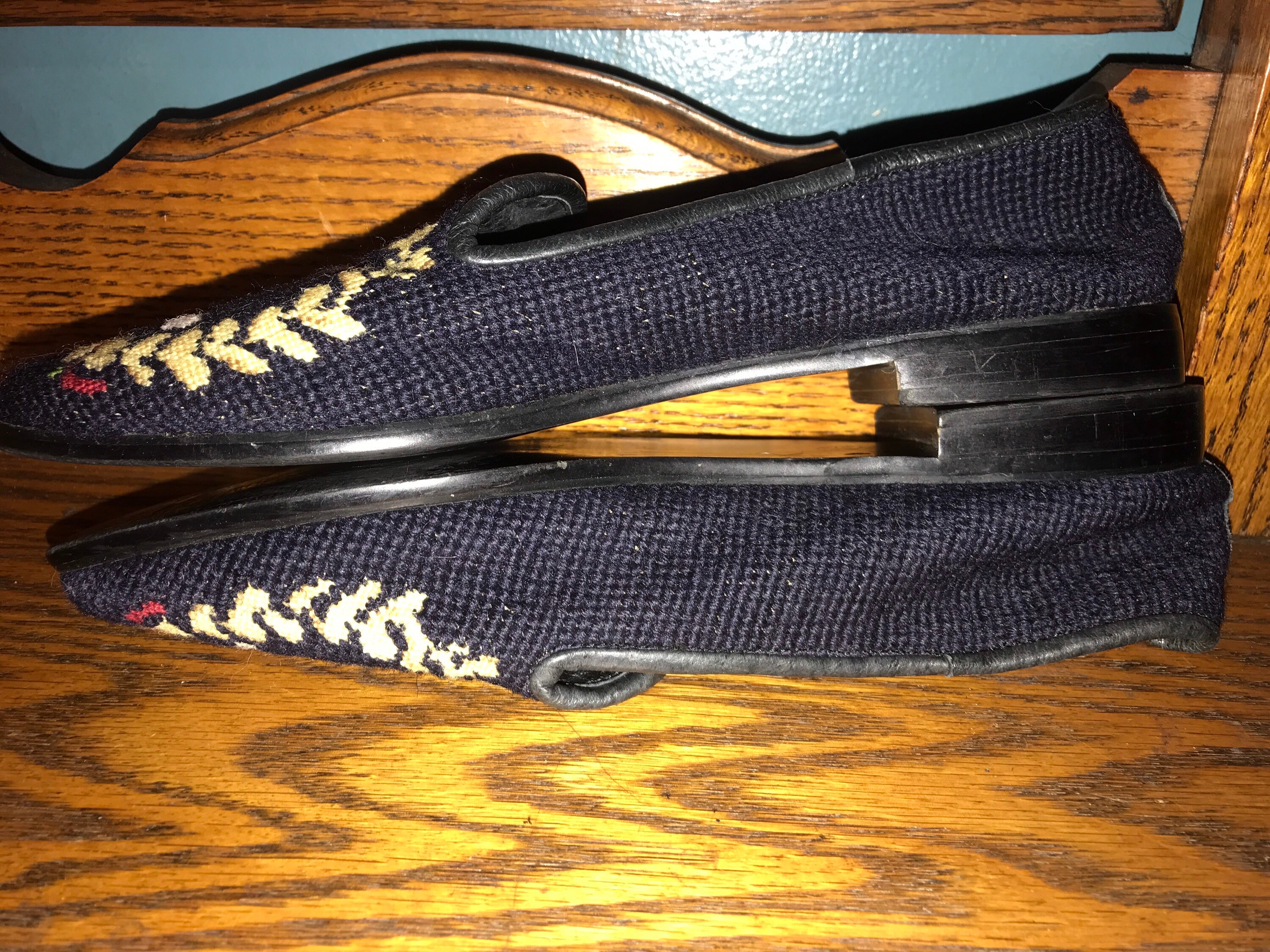 Vintage Needlepoint Shoes. The Larkspur Collection “Golf” Needlepoint