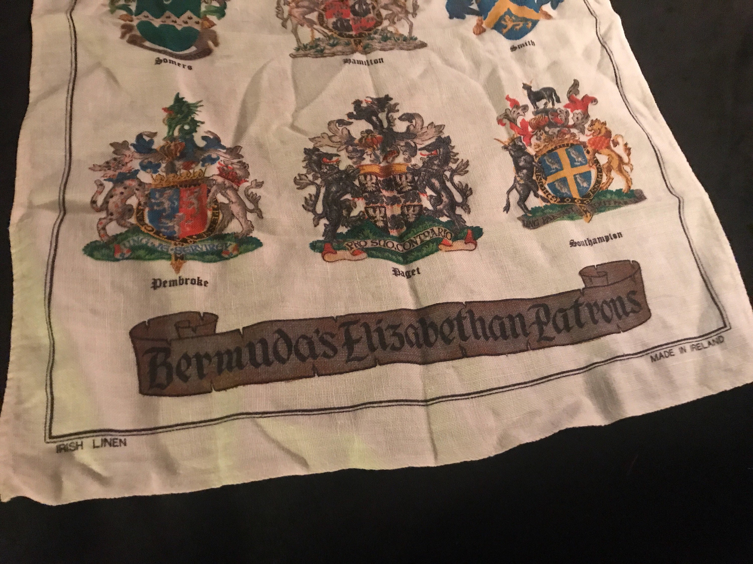 Vintage Irish Linen Tea Towel. Bermuda Irish Linen. Tea Towel. Elizabethan Bermuda Tea Towel.