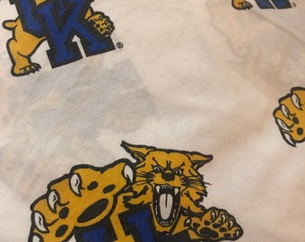 Vintage 1990's Kentucky Wildcats Full Size Flat Bedsheet, Full Size Bedding