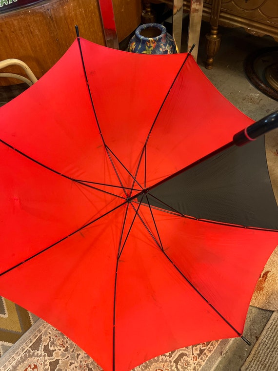 Vintage MOMA Red and Black Umbrella. MOMA, Metrop… - image 6