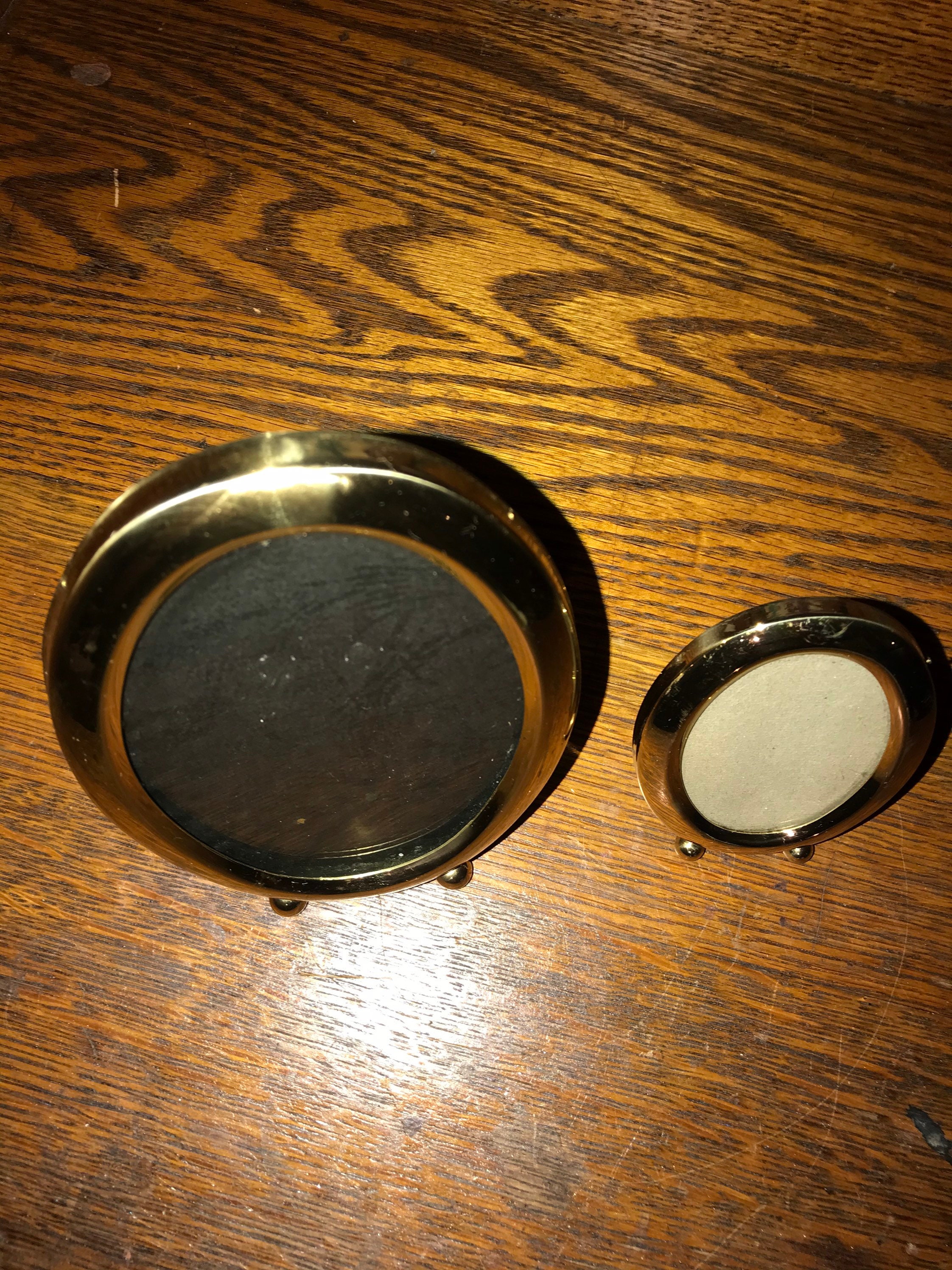 Vintage Brass Frames. Set of Two Vintage Oval Brass Frame. Brass