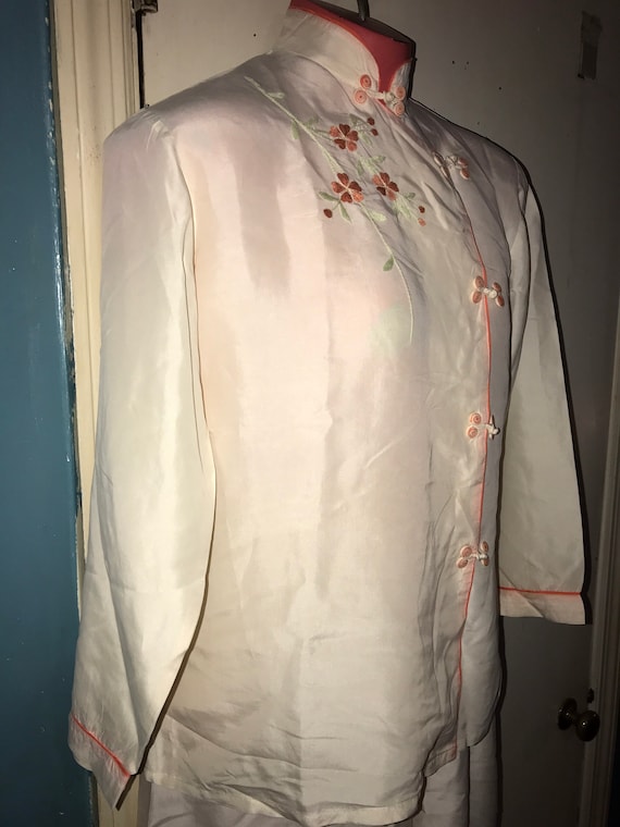 Vintage 1940’s Silk Pajamas. Women’s Asian Silk P… - image 6