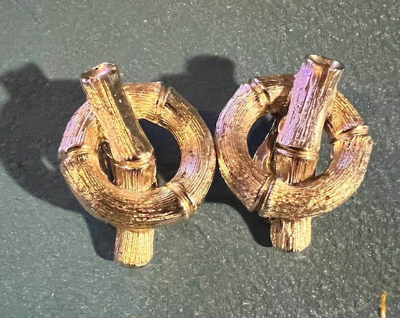 Vintage Gold Lisner Bamboo Knot Silver Tone Clip Earrings
