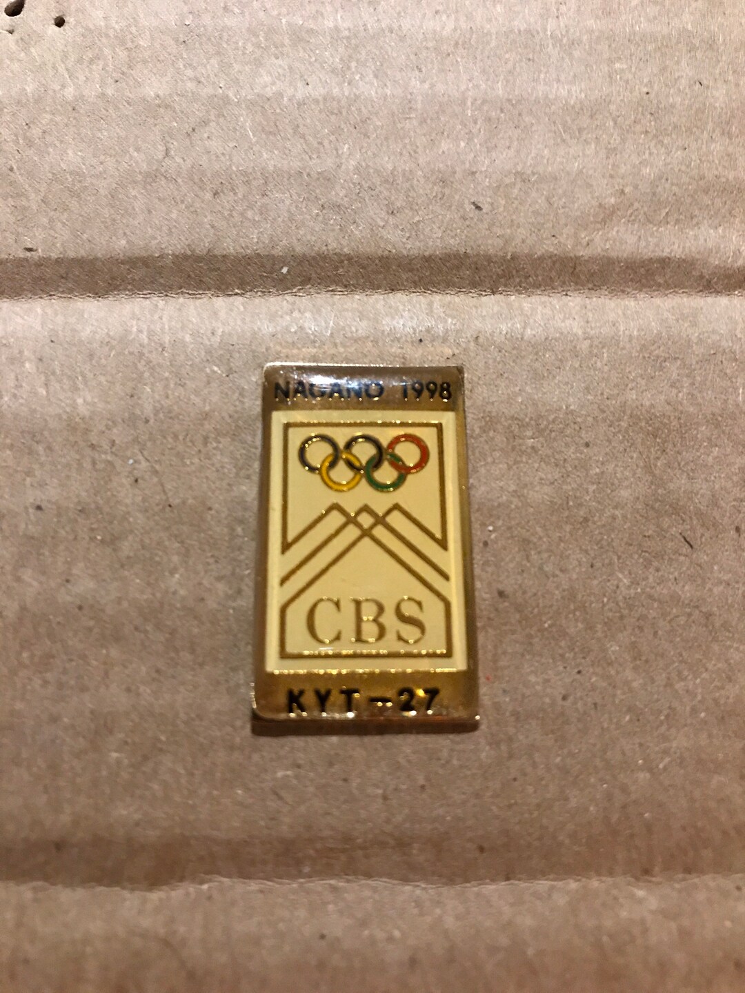 Vintage 1998 Nagano Olympics CBS Lapel Pin. CBS Olympics WKYT27 Lapel