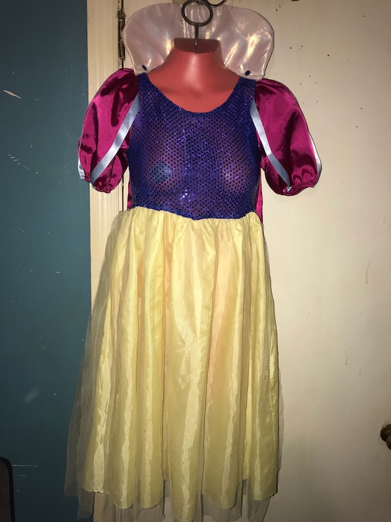 Vintage 1990’s Disney Store Snow White Dress. Snow