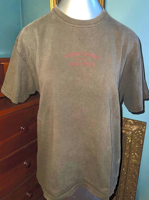 Vintage 90’s Abercrombie and Fitch T-shirt. Army Green Abercrombie, Size Large