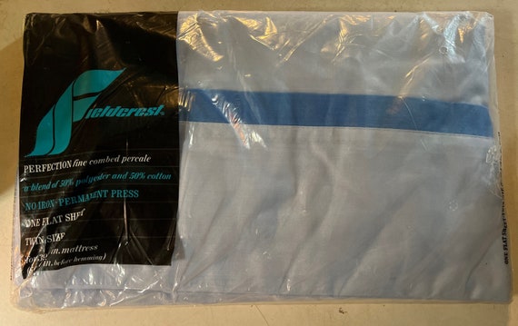 Vintage Fieldcrest NIP Twin Size Flat Bed Sheet. Flat No Iron Blue Bed Sheet. Permanent Press Sheet. Twin Size Flat Sheet