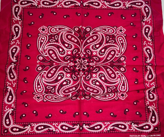 Vintage Red Paisley Bandana. Red Bandana With Pai… - image 1