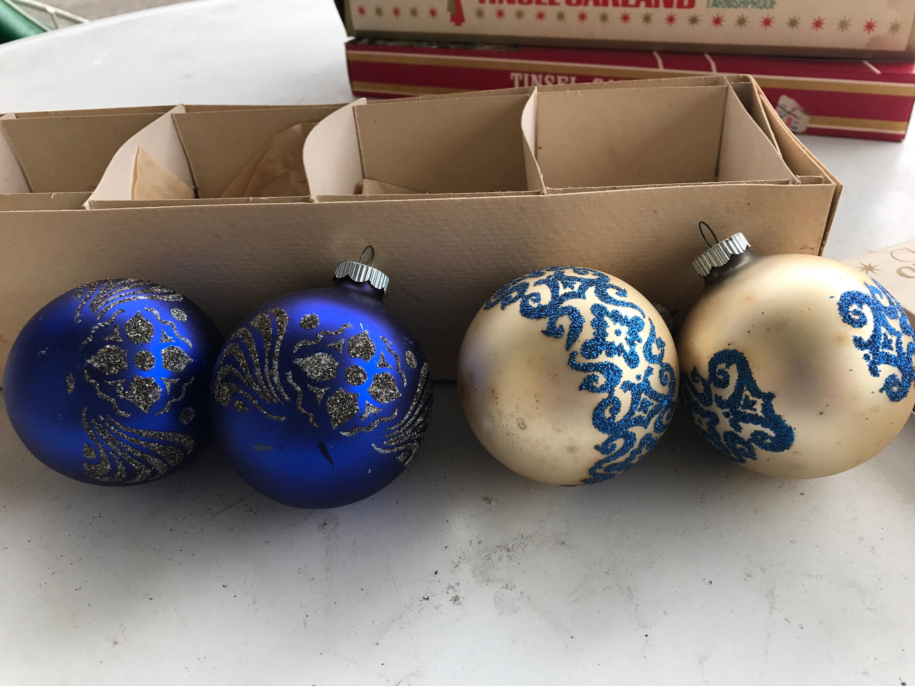 Vintage Shiny Brite Ornaments. Shiny Brite. Shiny Brite Small Ornaments