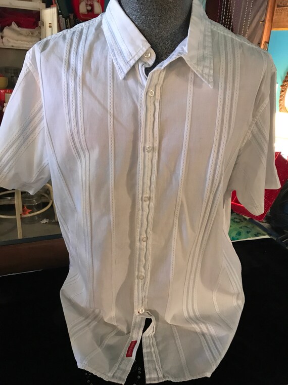 guess button down shirt