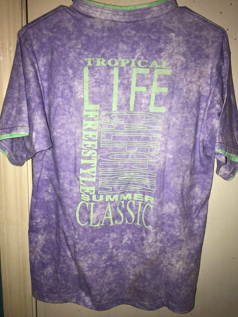 Size Extra Large Kids Purple and Green Tropical Life T-shirt Unisex Children\u2019s T-shirt Vintage Kids 80\u2019s Cool T-shirt