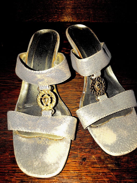 Vintage Gold Lion’s Head “Annie” Sandals. Metallic Gold Strappy Heels, Size 6.5