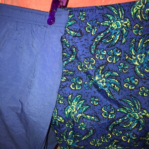 Vintage Blue Swim Trunks With Palm Trees. Blue Sutter and Grant Swim Trunks. Old School Short Mens Swim Trunks. Size XL image 4