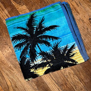 Vintage 80’s Colorful Palm Tree Beach Towel