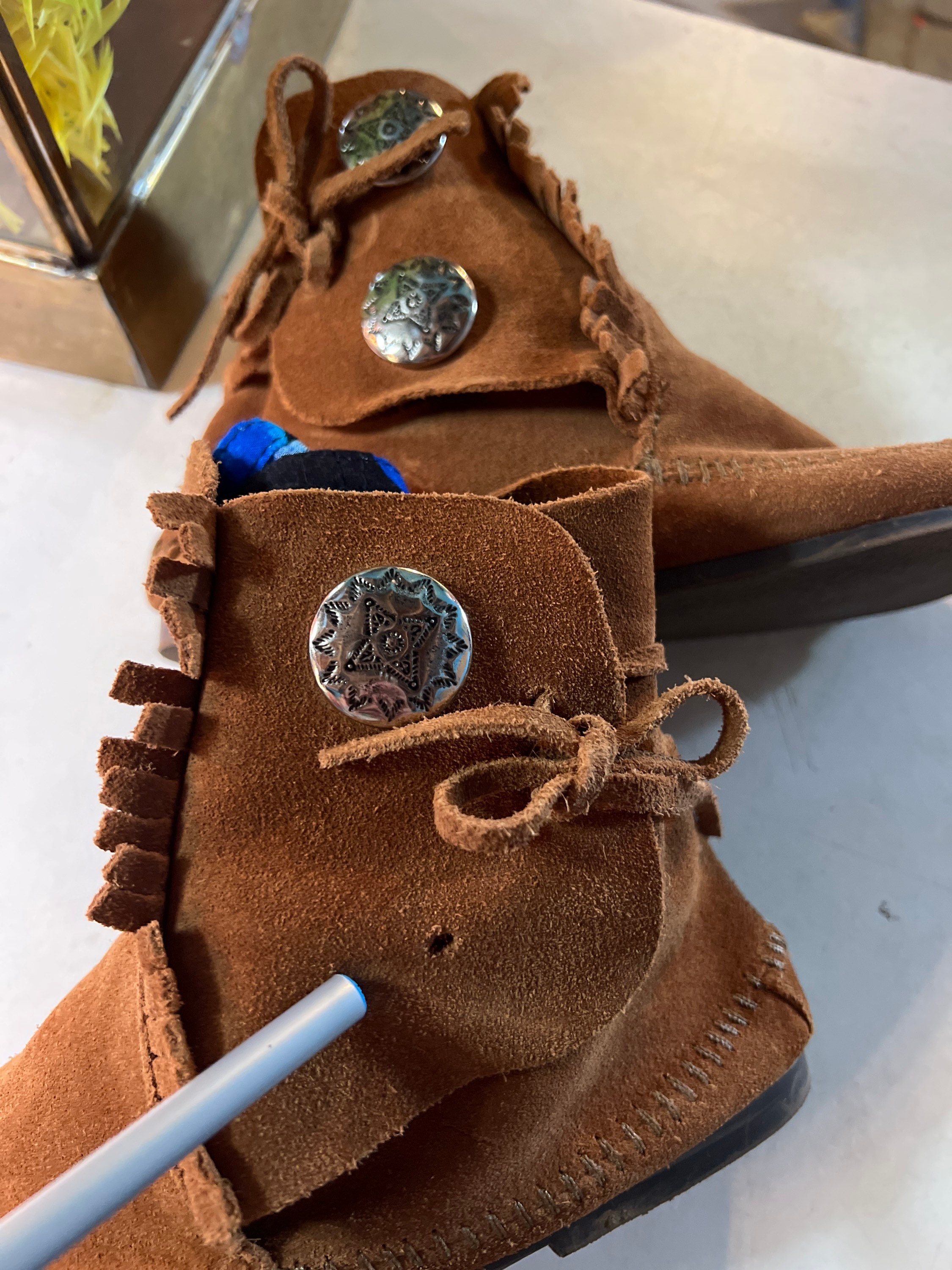 how to tie a moccasin
