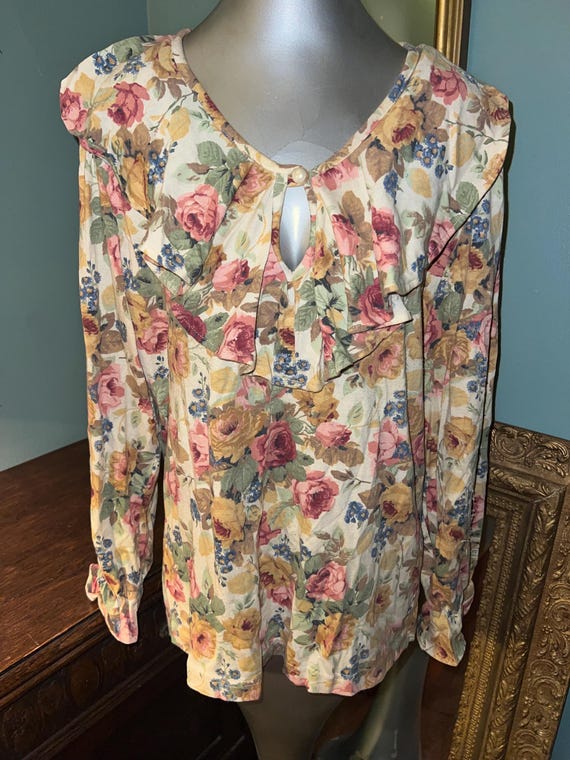 Vintage 90's Amazing Shirt With A Thousand Flowers and Ruffles, Bonjour, Size Large