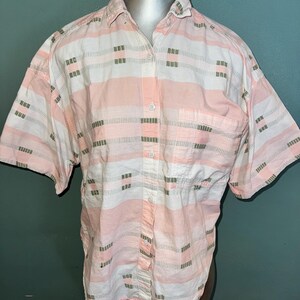 Vintage 1990’s Woman’s Pink Gitano Button Down Shirt, Size Medium