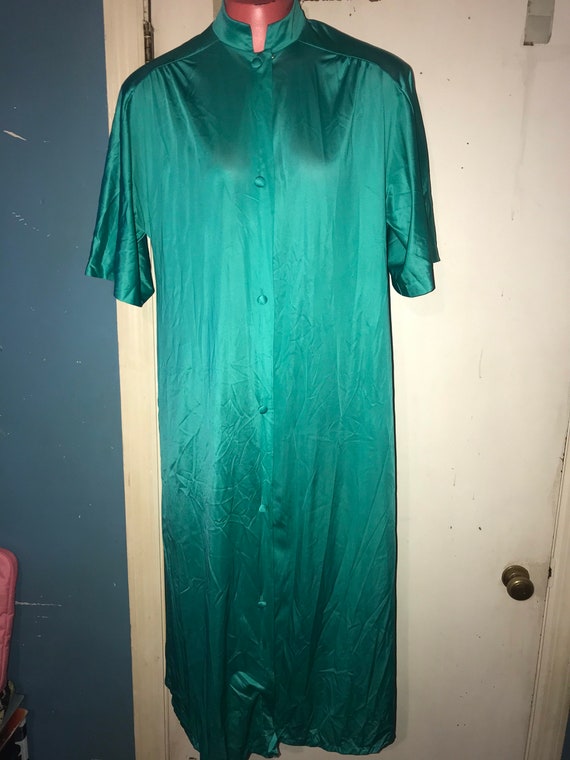 Vintage Vanity Emerald Green Robe. Vanity Fair Sho