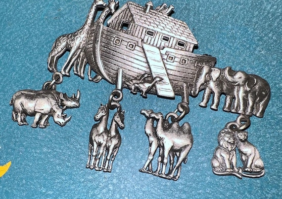 Vintage Pewter Noah’s Ark Pin by JJ, JJ. Jonette