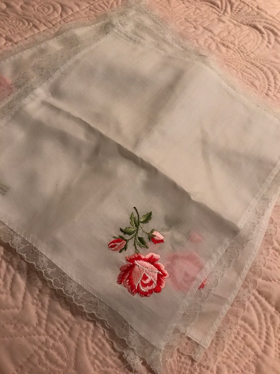 Vintage White Lace Handkerchief. White Hankie. La… - image 2