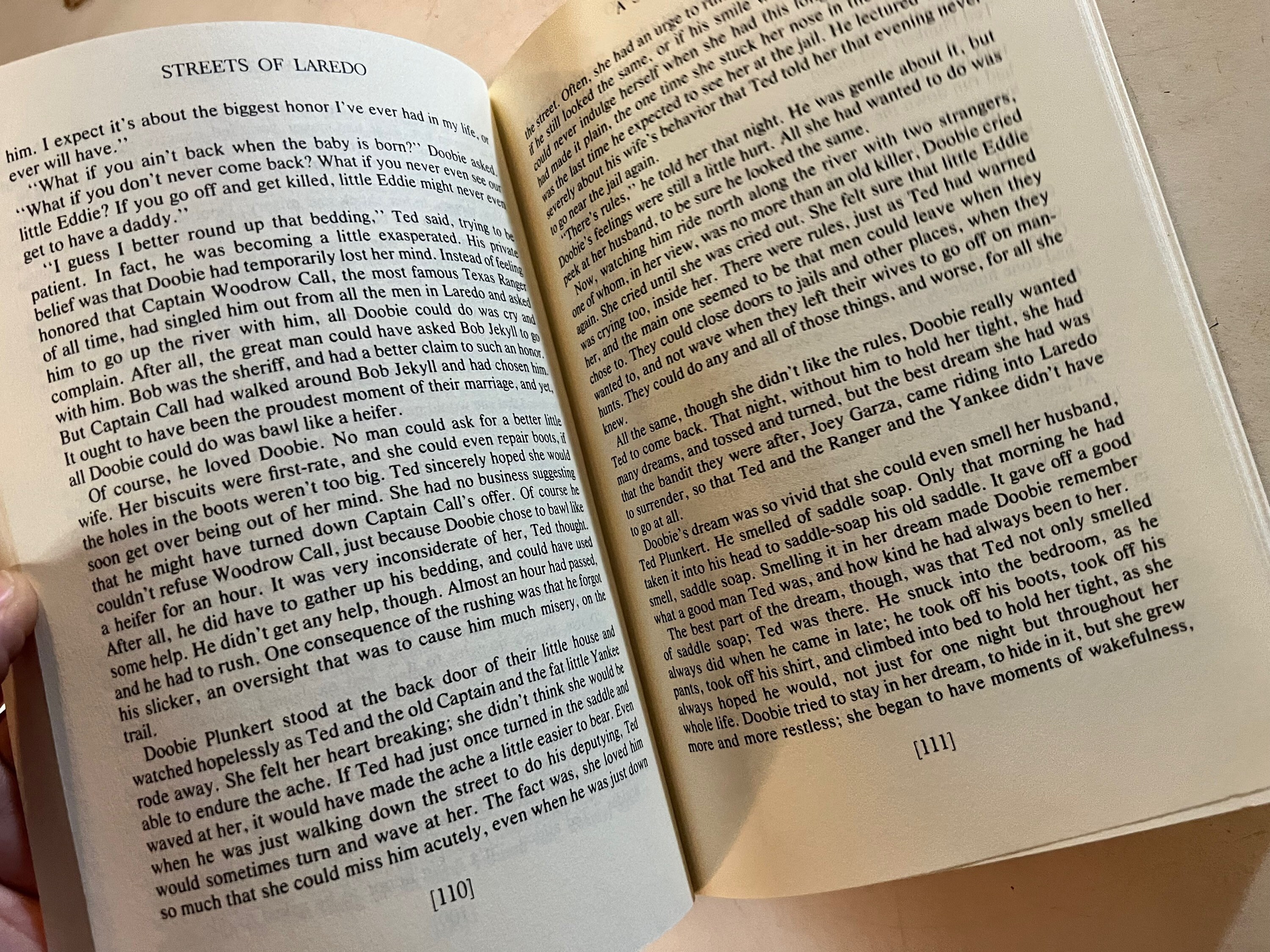 Vintage Larry McMurtry Book. Streets of Laredo. Book Club First Edition