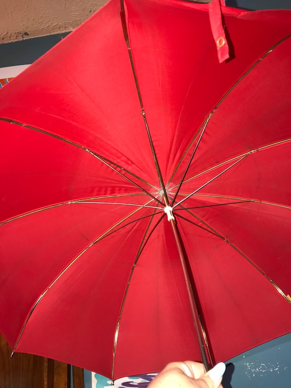 Vintage Red Umbrella. Lucite Handle and Tip Red U… - image 3