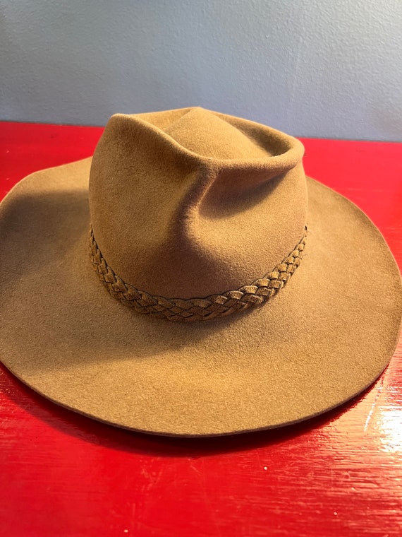 Vintage akubra hat Gem