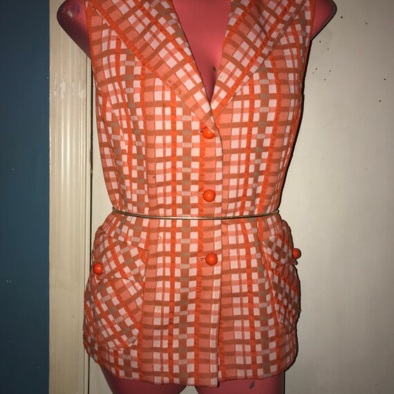 Vintage 60’s Orange Polyester Vest. Orange and Wh… - image 4
