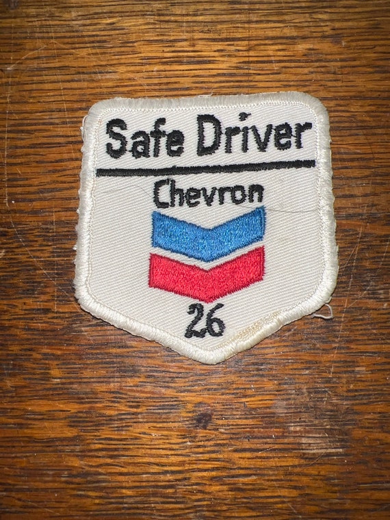 Vintage Chevron Oil Safe Driver Patch. Chevron Safe Driver 26 Yrs