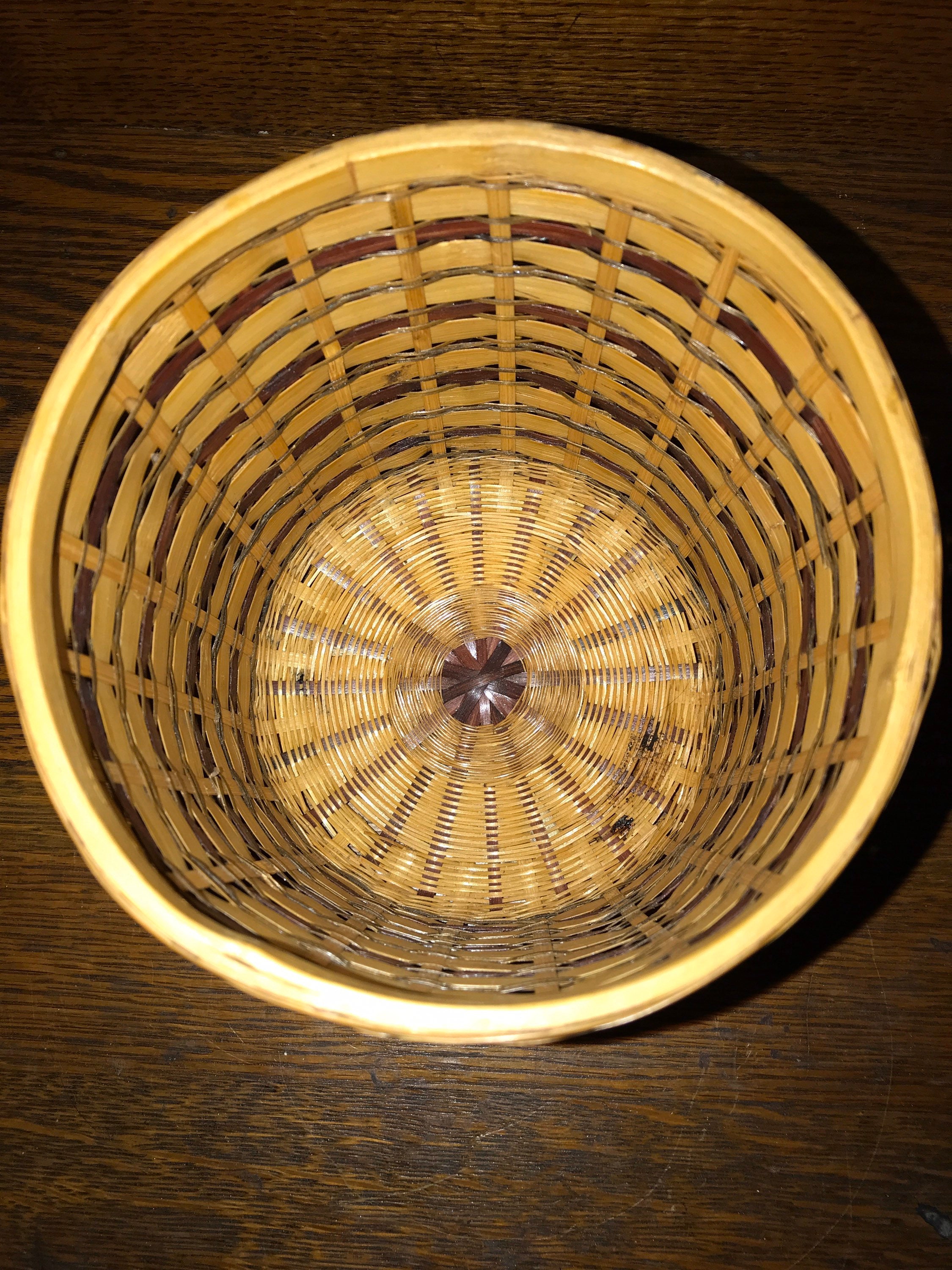 Vintage Small Woven Basket. Tabletop Open Basket. Woven Basket. Small