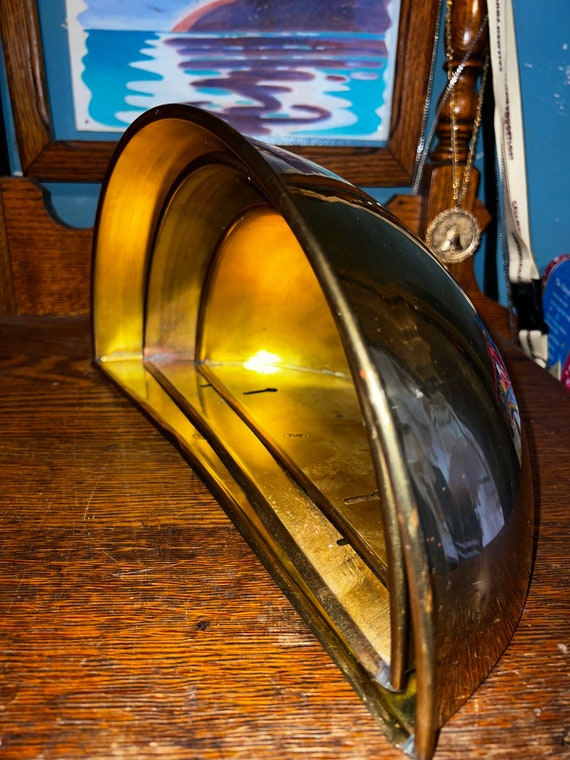 Vintage Brilliant Gold Brass Wall Pocket Set of Three Wall