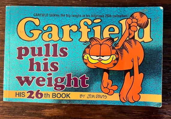 Vintage 1994 Garfield Comic Strip Book.  “Garfield Pulls His Weight” Book.