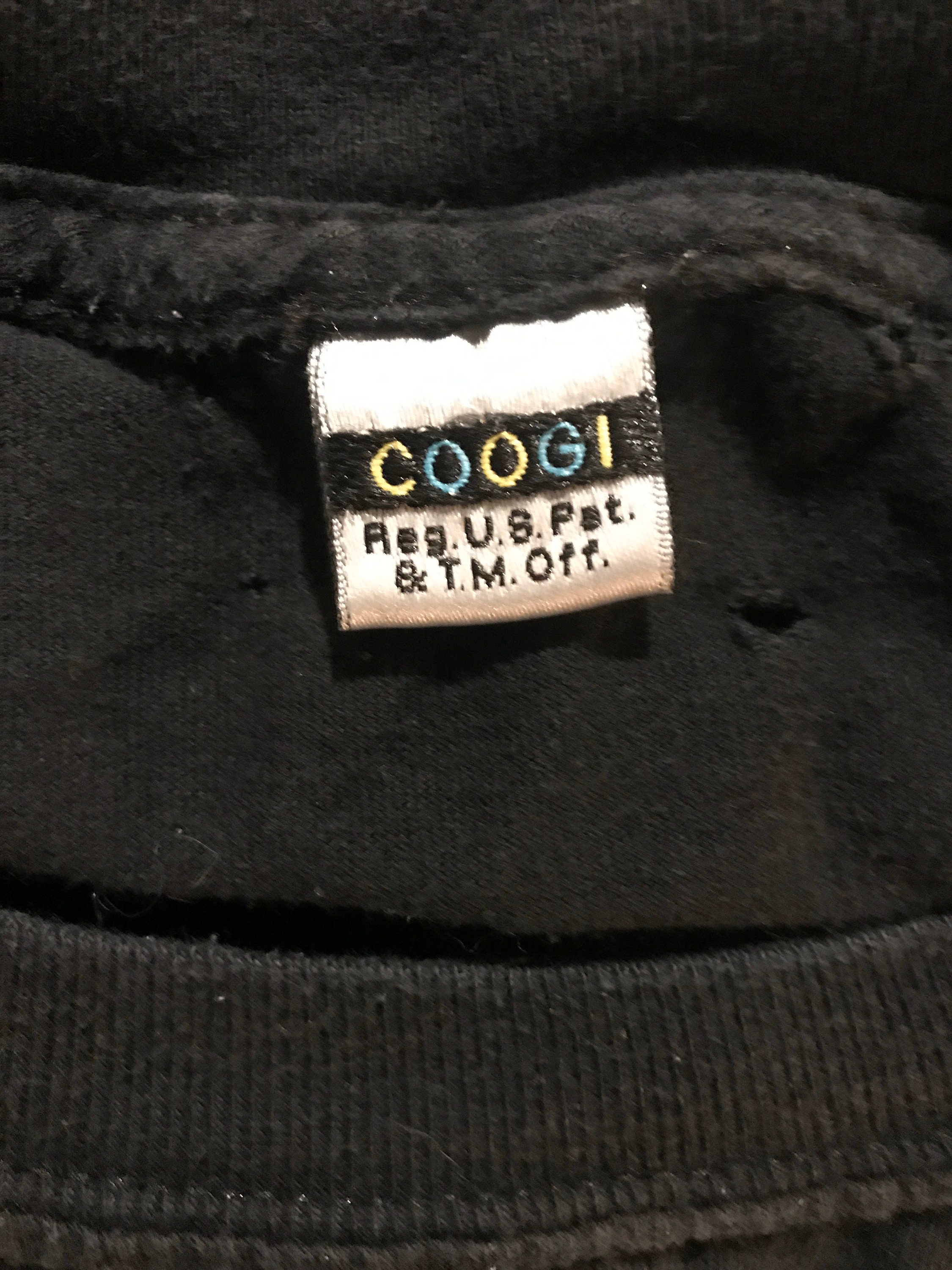 T-shirt. Coogi Shirt. Vintage 