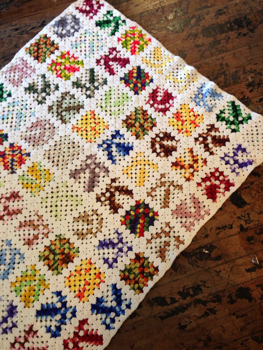 Vintage Afghan. MultiColored Afghan. Vintage Blanket. Vintage Afghan