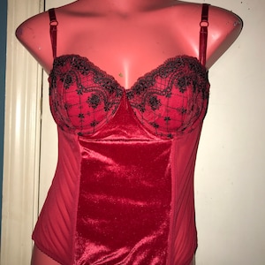 Vintage Fredericks of Hollywood Red Velvet and Lace Corset, Size 38C