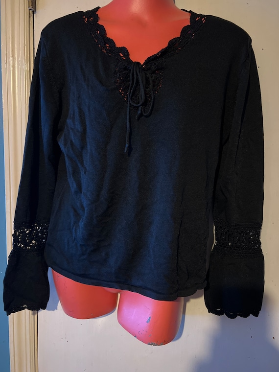 Vintage Black Thin Knit Tunic. 90's Black Shirt. S