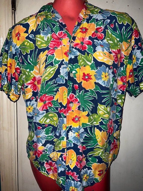 Vintage Women’s 80’s Floral Rayon Shirt. Cute Liz 