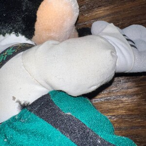Vintage 1990’s Walt DisneyWorld German Mickey Mouse Plushie bild 6
