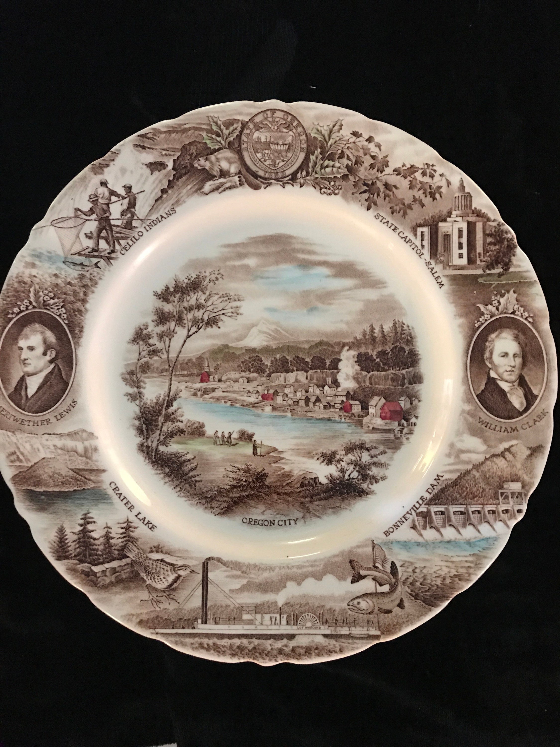 Vintage Oregon State Plate. Vintage Johnson Brothers Oregon Plate